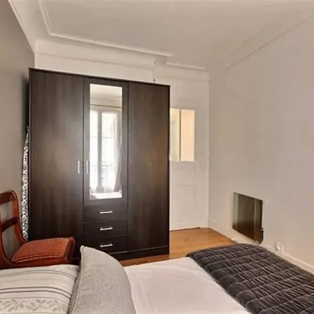 Apartament Champs Elysee *